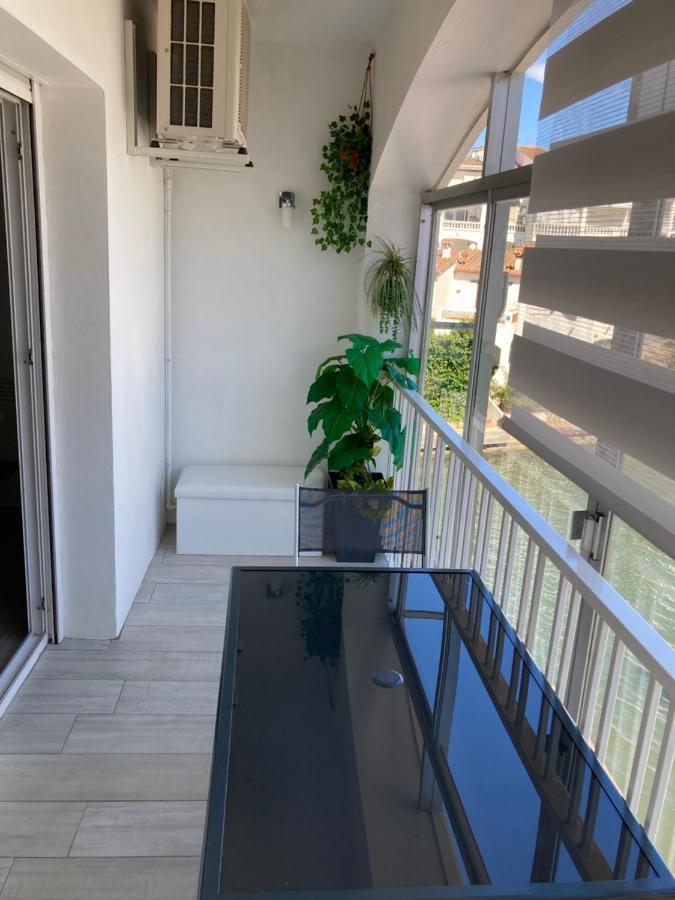 Superbe Appartement , Tout Confort, 40 M2 + 10 M2 Terrasse Empuriabrava Eksteriør bilde
